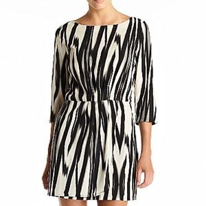MNG Mango Sheath Mini Dress 3/4‎ Sleeve Black and White Ikat Design size medium